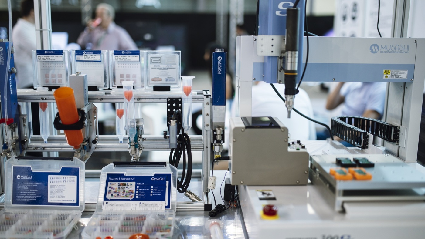 Industrial laboratory automation equipment. Context for autonomous experimental workflows, not an Autonomous Science Bench result.